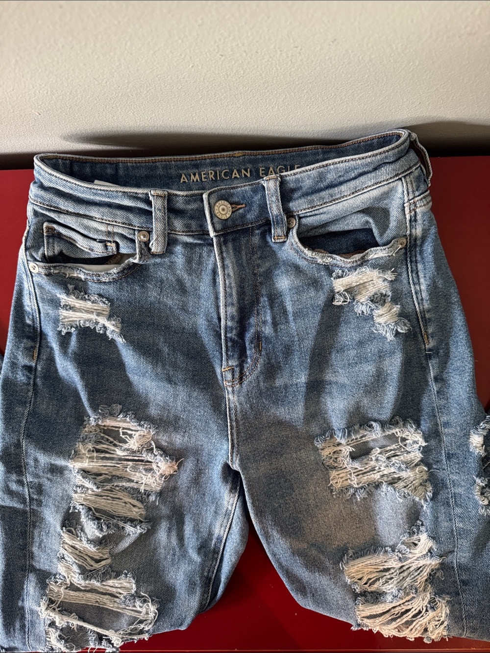 AMERICAN EAGLE MOM JEAN “STRETCH” SIZE 4, LN!